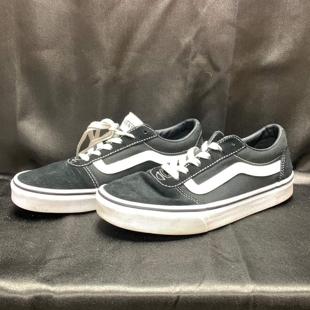 Womens size 8.5 Vans